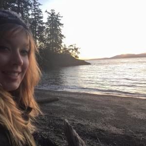 Meet your Posher, Dana